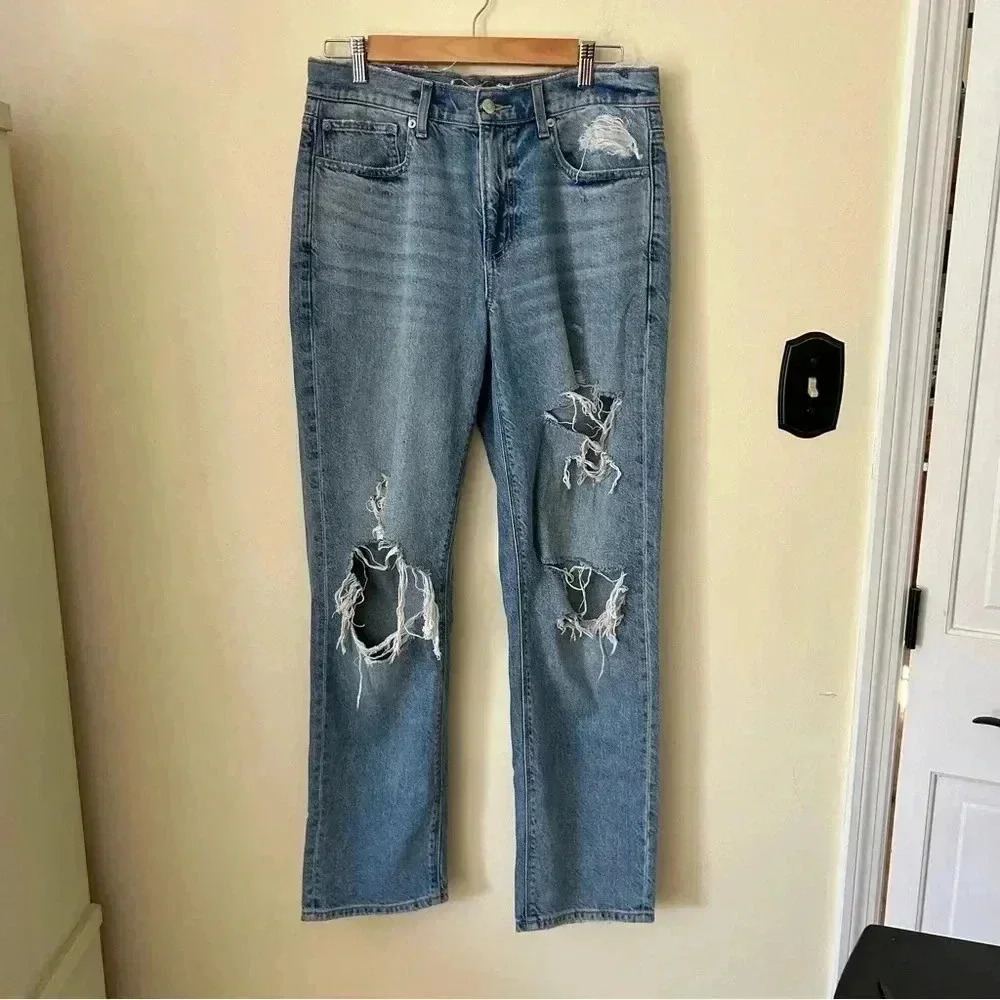American Eagle 90's Straight Jean Size 8